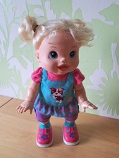 Seltene Baby Alive Puppe von Hasbro, Spricht viele Sätze und läuft