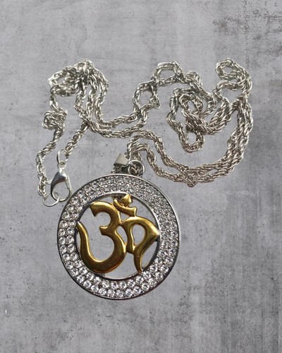 Buddhistisches amulett - buddhistisches,