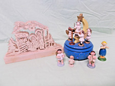 Spieluhr mit Engeln - (Erzgebirge?) + weitere Figuren aus dem Erzgebirge-