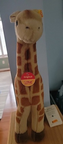Nwt retired plush - nwt, steiff