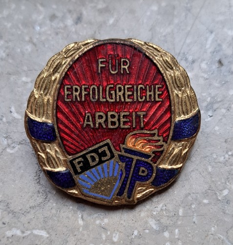 Altes ddr abzeichen für - ddr,