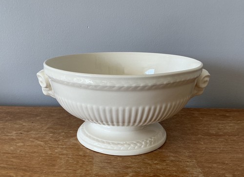 Wedgwood queen ware - queen’s,