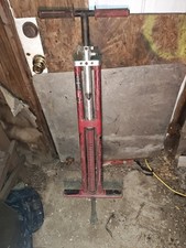 Royce Union boing Dexter Pogo