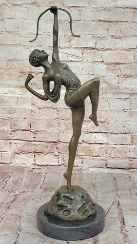 Diana the huntress göttin - diana,