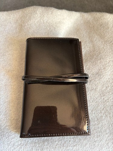 Yves saint laurent ysl - saint,