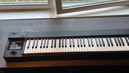 Roland master keyboard - roland, a-88