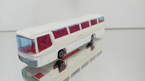 Majorette neoplan white - in,