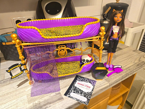 Monster high clawdeen wolf - monster,