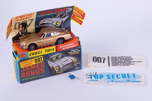 Corgi toys 261 james - 261,