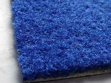 Velours-Teppichboden für