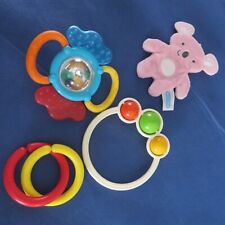 4 Stück Babyspielsachen Rassel Beißring Greiflinge Motorik Knisterbärchen TOP