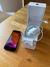iPhone SE 2020 | 128 GB | schwarz | kein Sim-Lock | gut erhalten