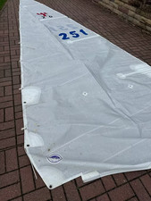 Großsegel / VL 6,79 / AL 7,25