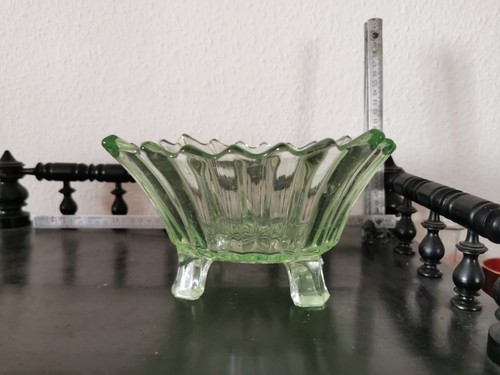 Art deco uranglas schale grün - deco,