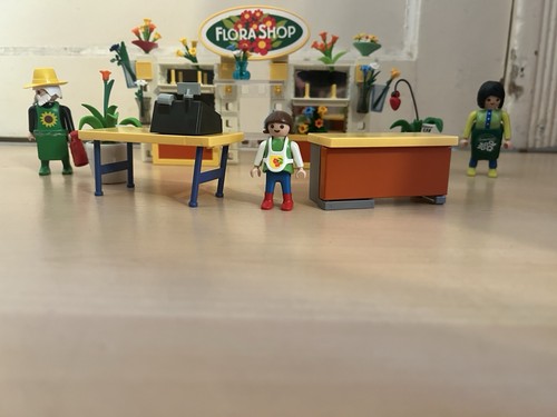 Flora shop playmobil - flora,