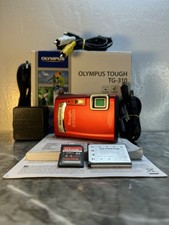 Olympus Tough TG-310 Rot Digitalkamera 14MP Kompakt Wasserdichte Fotoapparat OVP