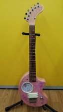 FERNANDES ZO-3HK Hello Kitty Samrio Elektrische Gitarre Pink Sehr Gut Gebraucht