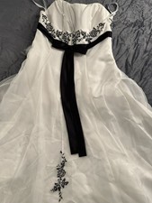 Hochzeitskleid