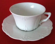 Teetasse mit Untertasse