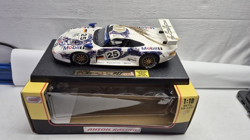 Anson racing porsche 911 - 1:18,