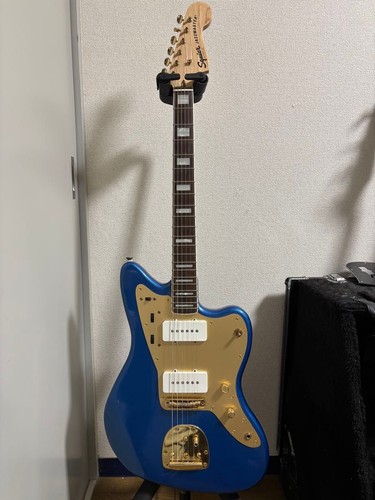 Squier fender 40th - by,