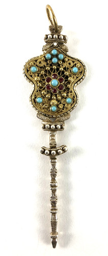 Aufwändiger biedermeier - aufwändiger,