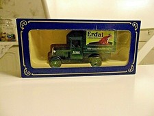 Göde Modell ERDAL MIT DEM ROTFROSCH SCHUHCREME WERBEMODELL  in  OVP SCALE 1:43