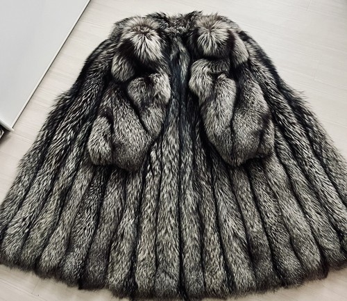 Silberfuchs pelzmantel - silberfuchs,