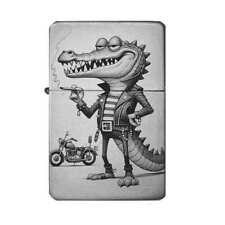 Motorrad Feuerzeug Krokodil Pose  + Gravurtext personalisierbar