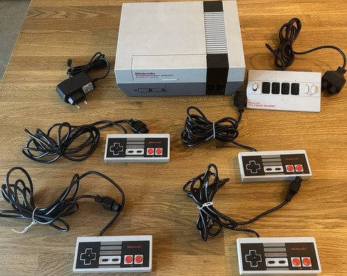 Nintendo nes konsole mit - nes,
