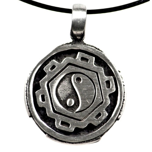Yin yang anhänger rund - yang,
