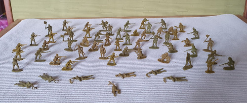 Konvolut figuren klein - 60,