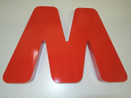 Buchstabe oder rot - rot, cm