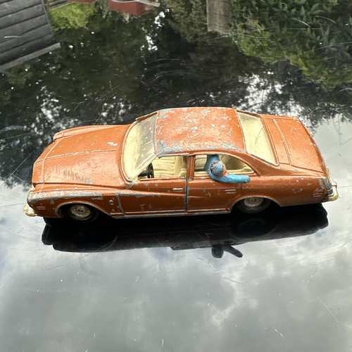 Vintage corgi buick regal car - corgi,