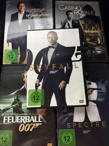 James bond 007 - james,