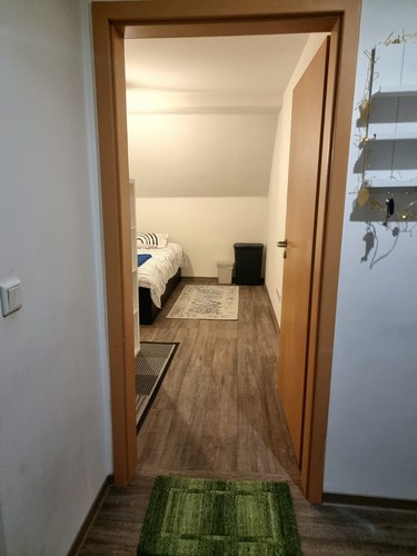 Furnished room möbliertes - furnished,
