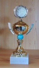 1 Henkel Pokal 26cm mit Emblem