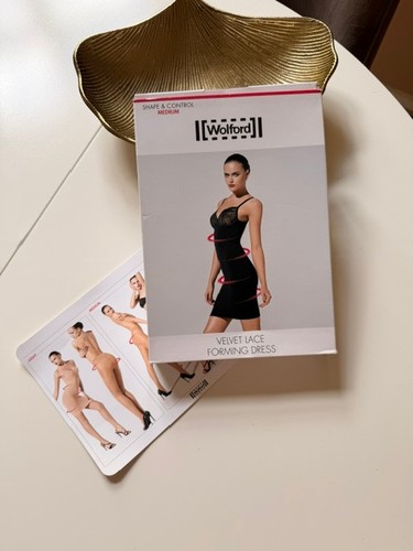 Wolford velvet lace - lace, forming