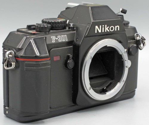 Nikon 301 - f,