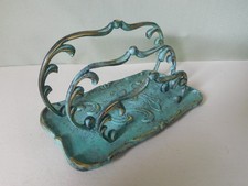 Messing Briefhalter Briefständer grün patiniert Serviettenständer