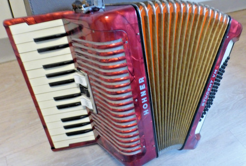 Sehr gutes hohner - hohner, student