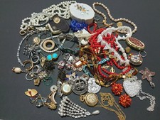 Schmuck Konvolut- Schmucksammlung -alter Schmuck- auch vergoldet 0980