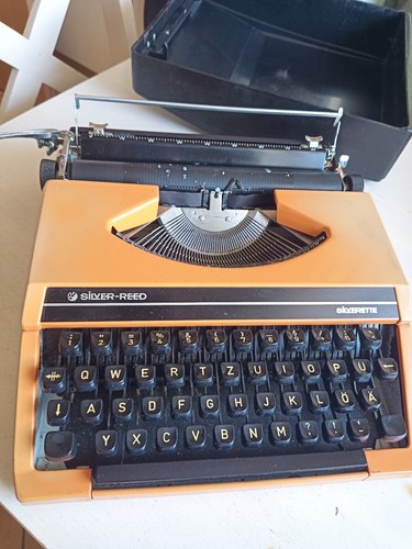 Schreibmaschine silver reed - schreibmaschine, +