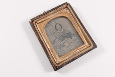 Gerahmtes Foto Frau um 1860