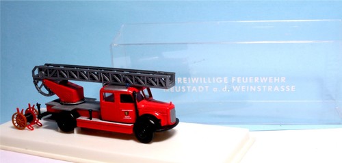 Brekina l 311 dl25 - brekina, mb
