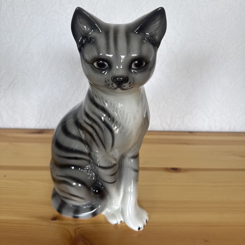 Große goebel porzellanfigur - goebel,