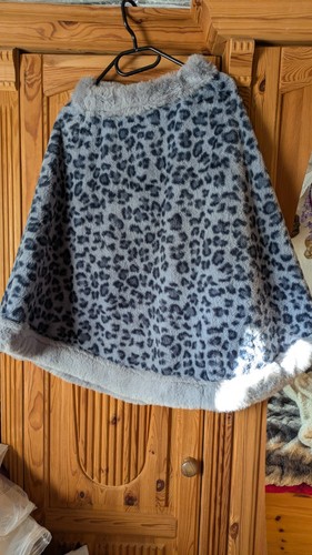 Poncho aus