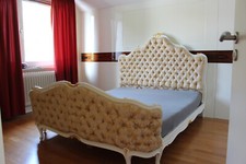 französisches Doppelbett Barockbett Gestell restauriert