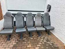 Schniele SICOM2 Einzelsitze, grau, teilweise mit Rubustbezügen