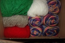 Konvolut Wollreste verschied. Farben  ca. 1 KG hochw.ganze Knäule Lana Grossa 14